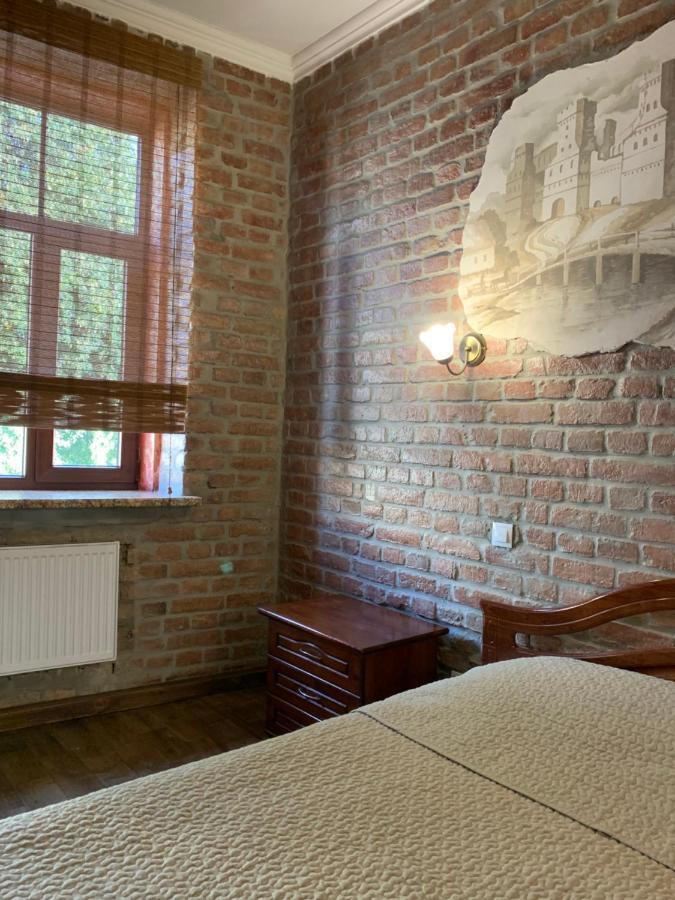 Apartment In Sacyjalistycnaja 39 グロドノ エクステリア 写真
