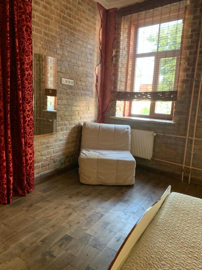 Apartment In Sacyjalistycnaja 39 グロドノ エクステリア 写真